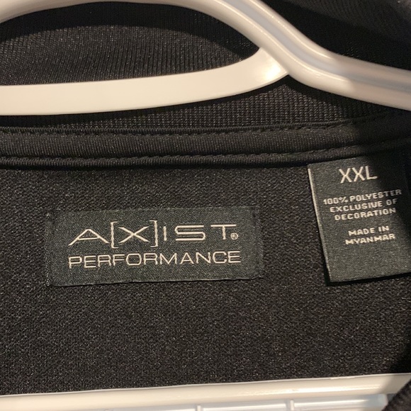 NWT-Axist Performance, Men’s, Zippered Jacket. - Picture 2 of 9